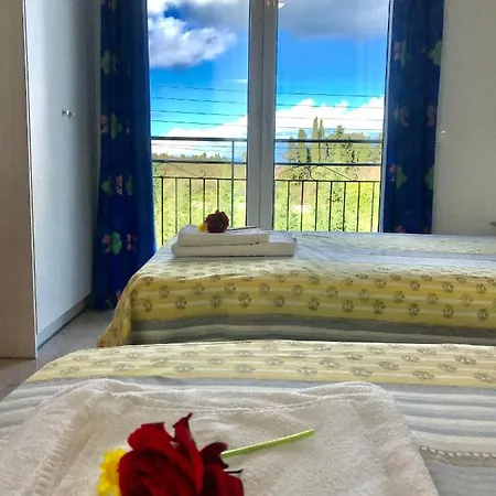 Banos 2 Bed And Swimming Pool Near The Appartement *