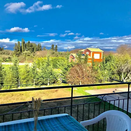 بيت ضيافة In - Beautiful In Corfu With Swimming Pool